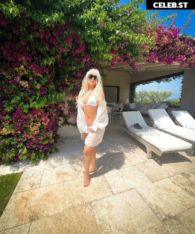 Christina Aguilera Image 1976360