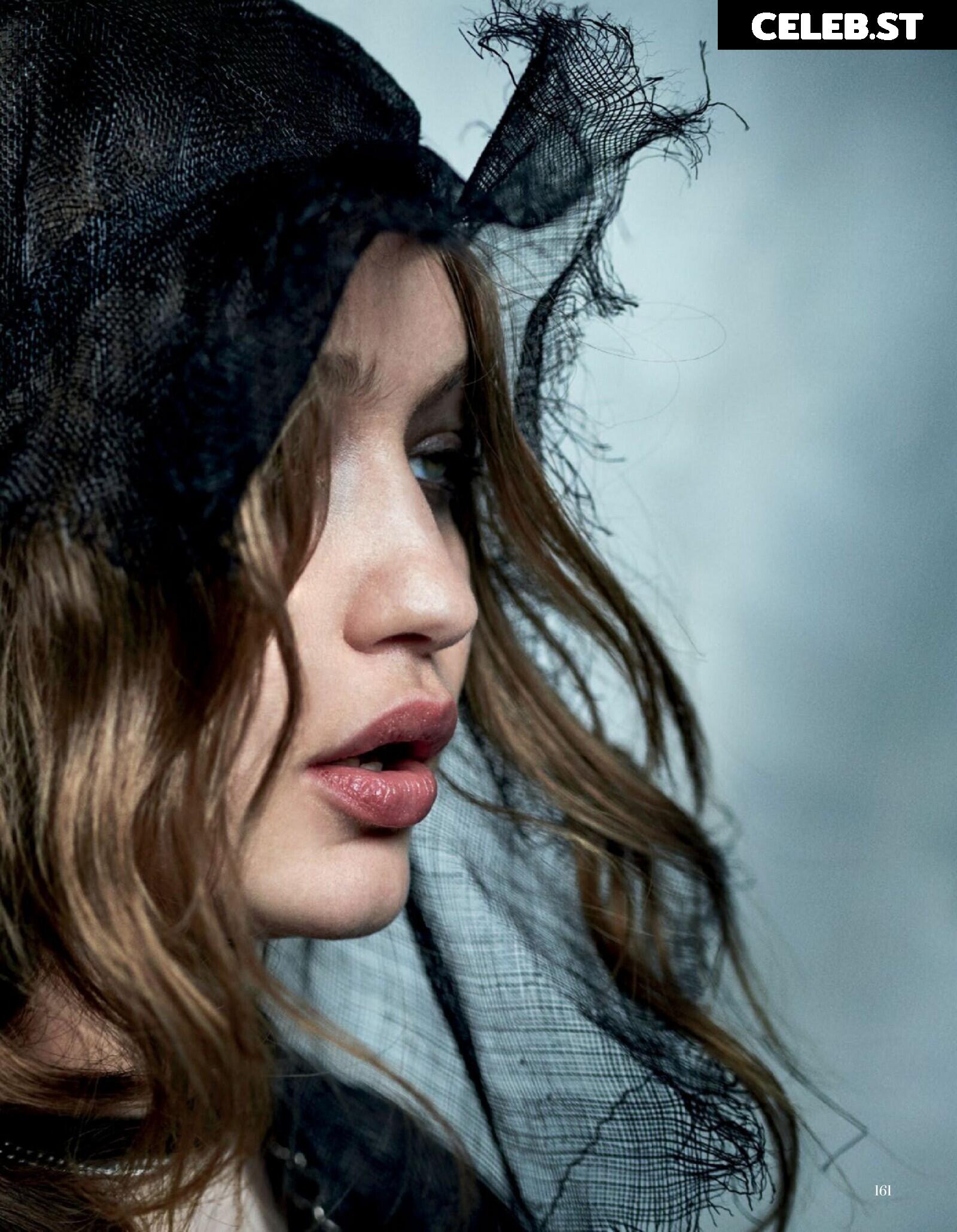 Gigi Hadid Image 1976314
