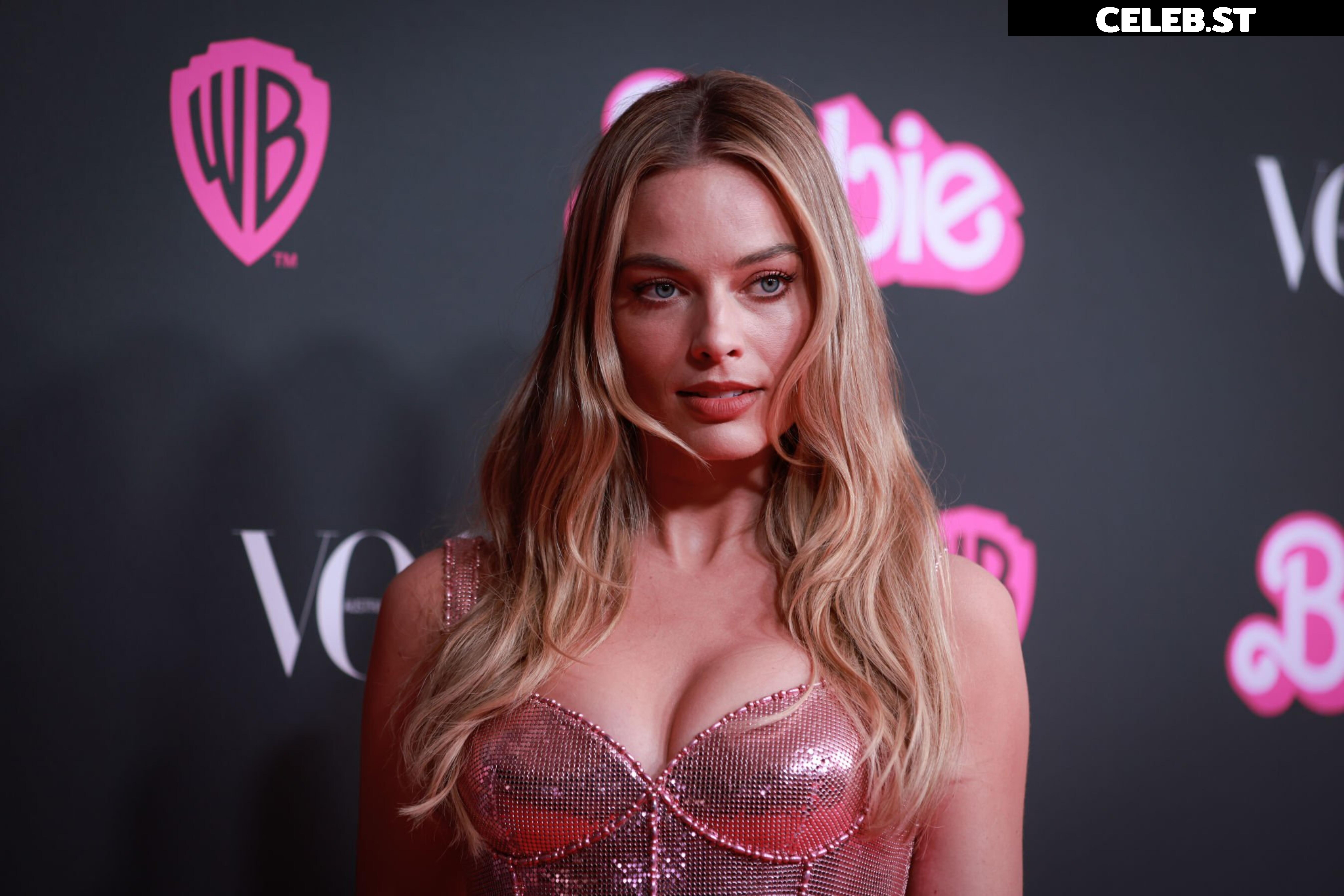 Margot Robbie Image 1976277