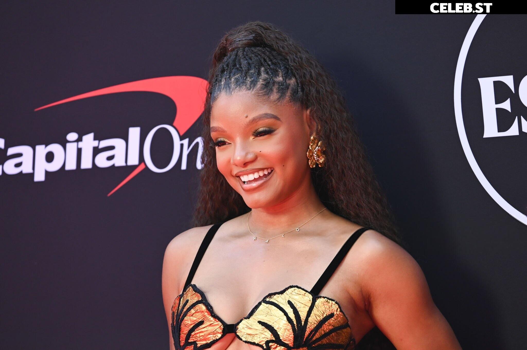 Halle Bailey Image 1976203