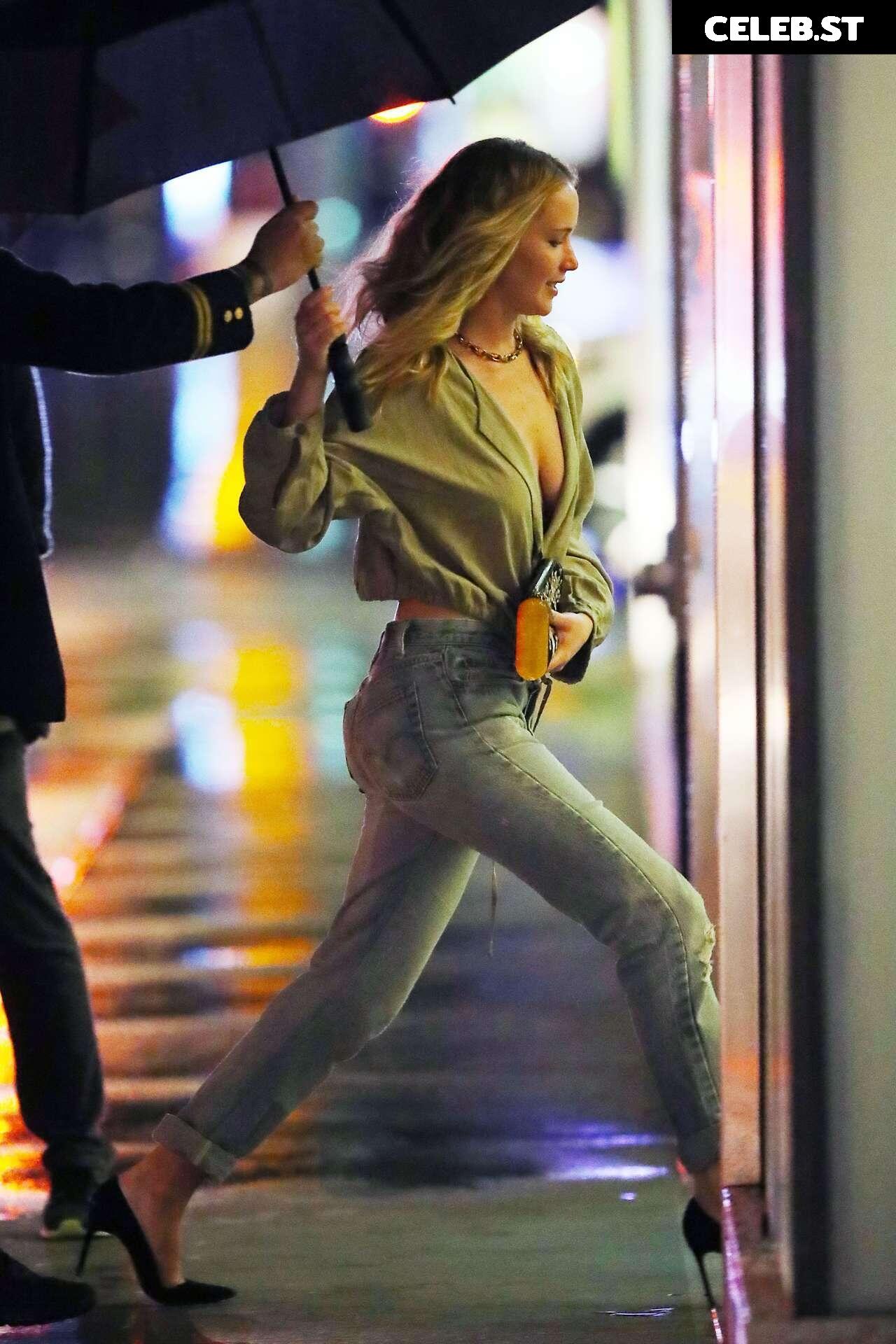 Jennifer Lawrence Image 1977064
