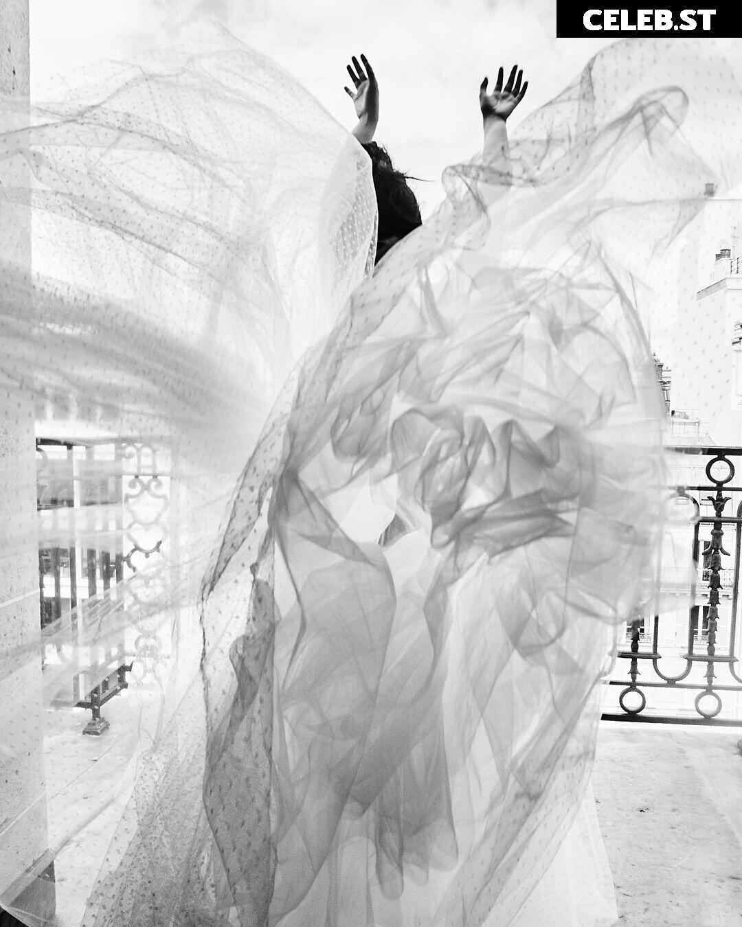 Camila Cabello Image 1971486