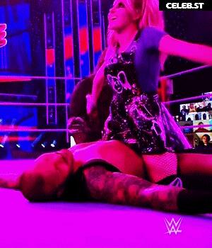 Alexa Bliss Image 1971371