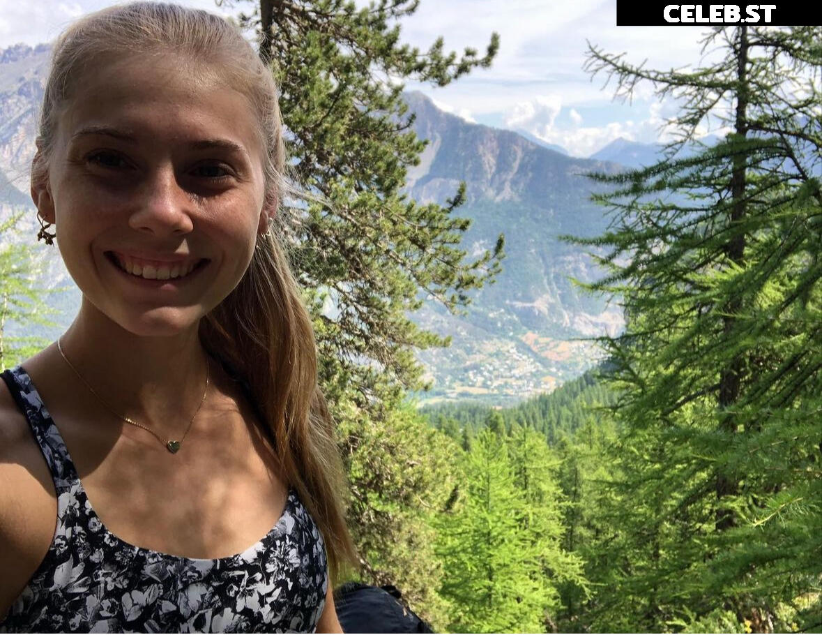 Hannah Meul Image 1972838