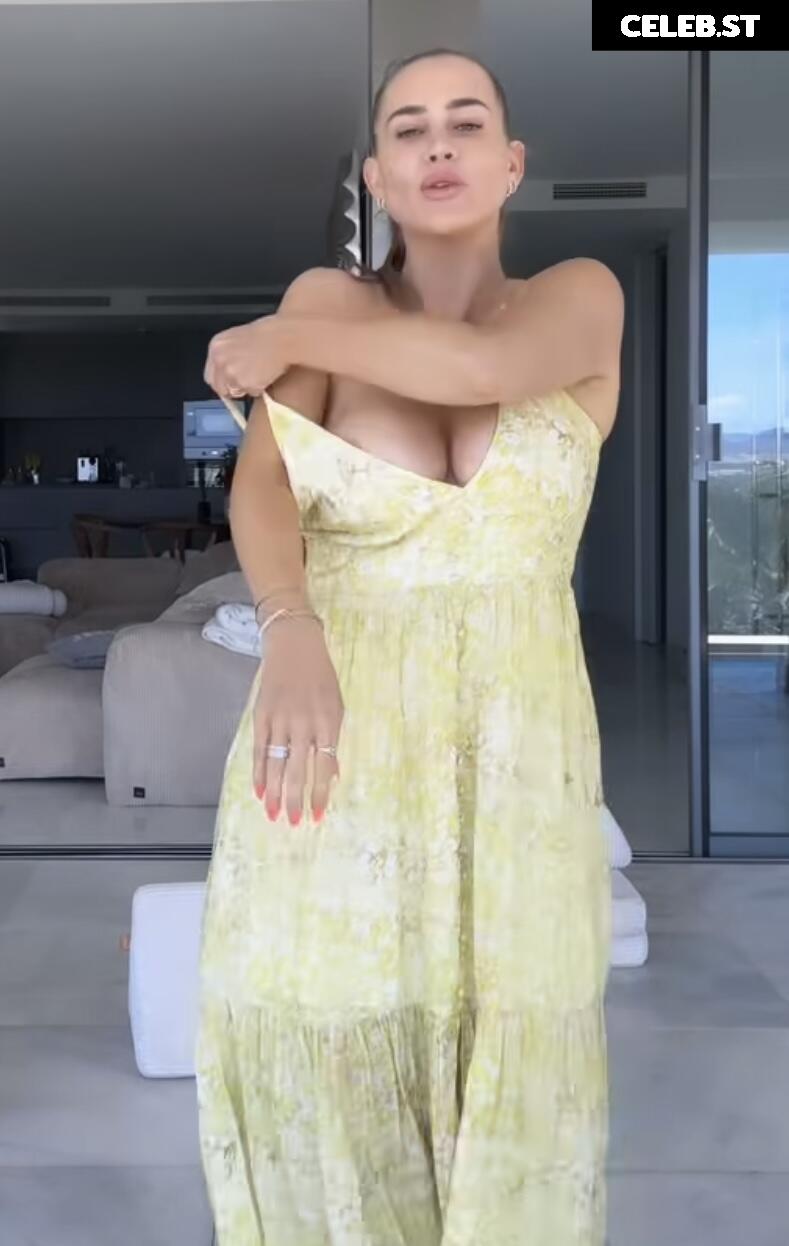 Jessica Paszka Image 1972558