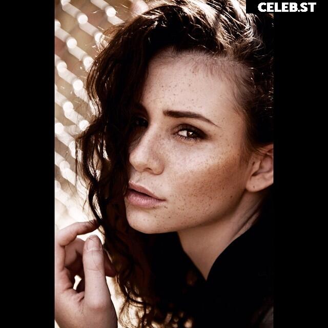 Betty Taube Image 1972609