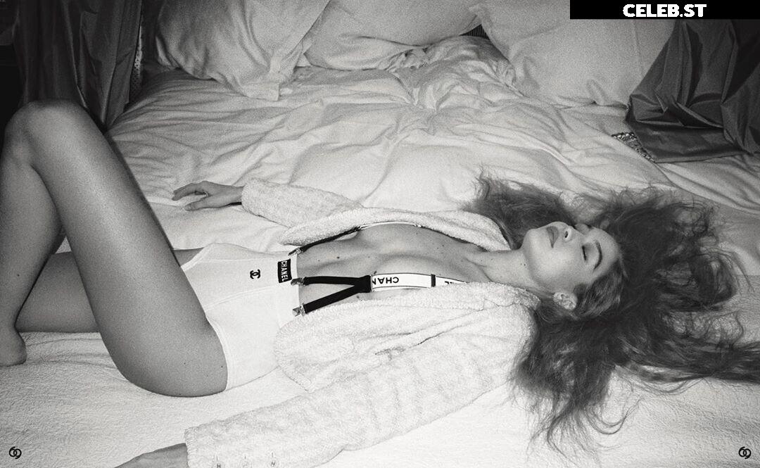 Gigi Hadid Image 1973761