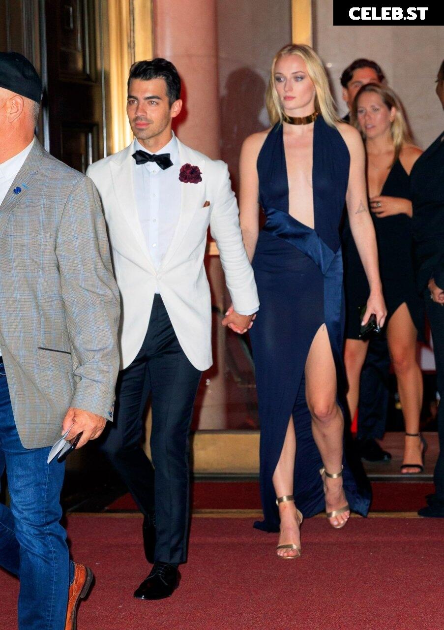 Sophie Turner Image 1973103