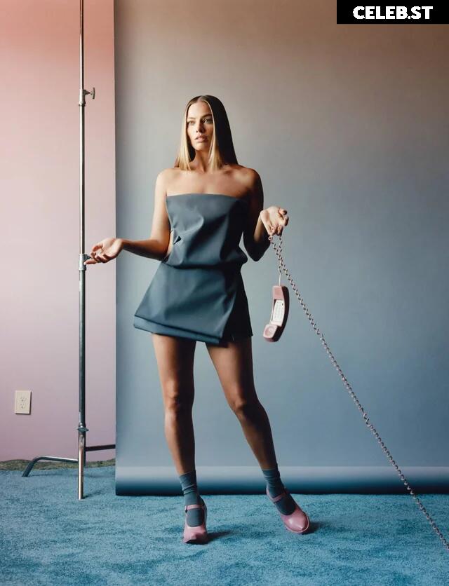 Margot Robbie Image 1970679