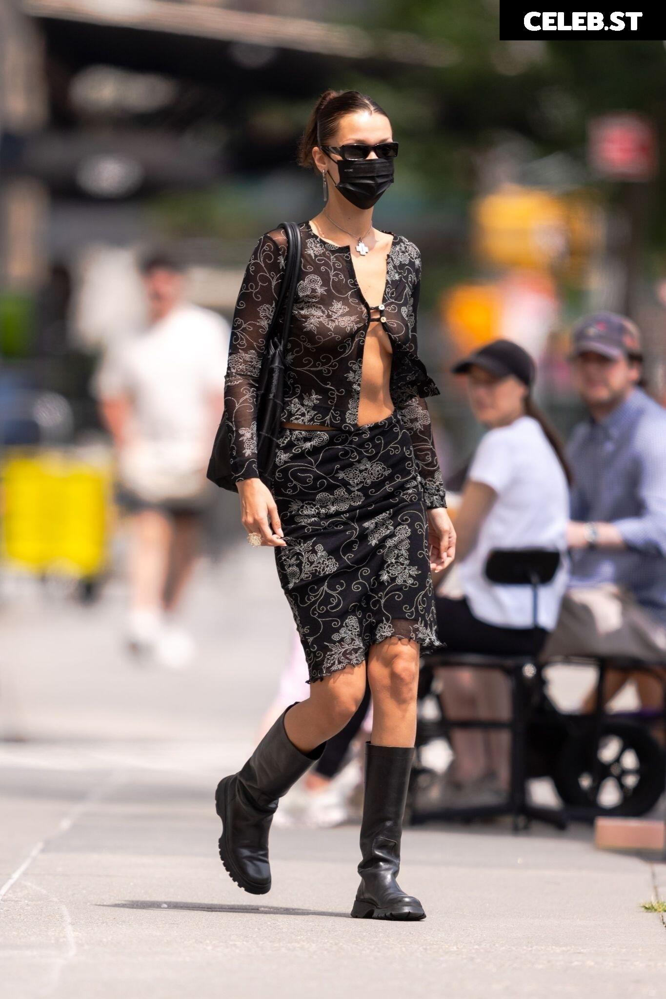 Bella Hadid Image 1979385