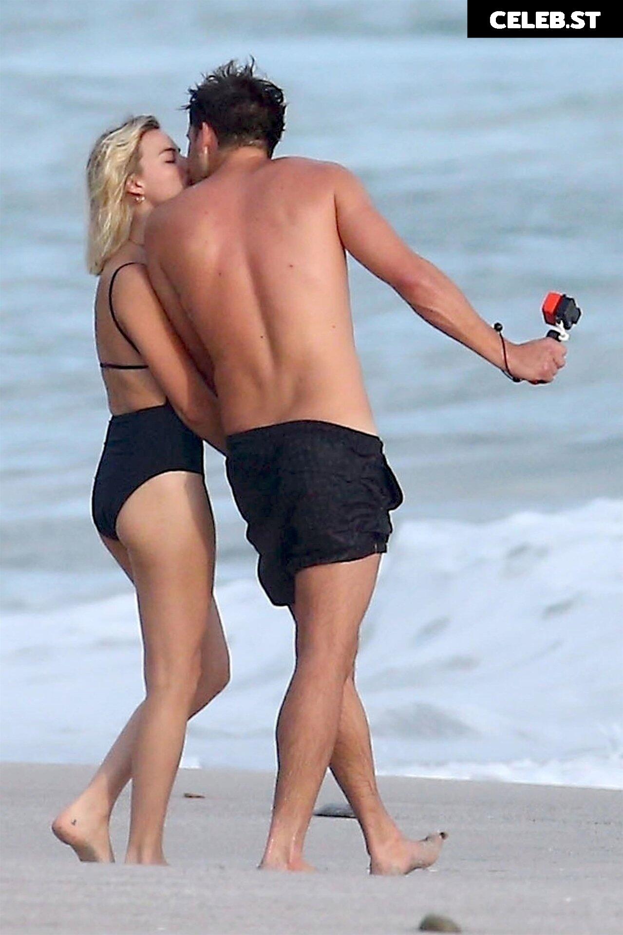 Margot Robbie Image 1979963