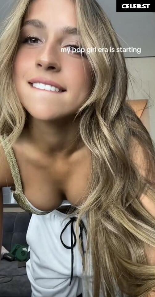 Tate McRae Image 1978118