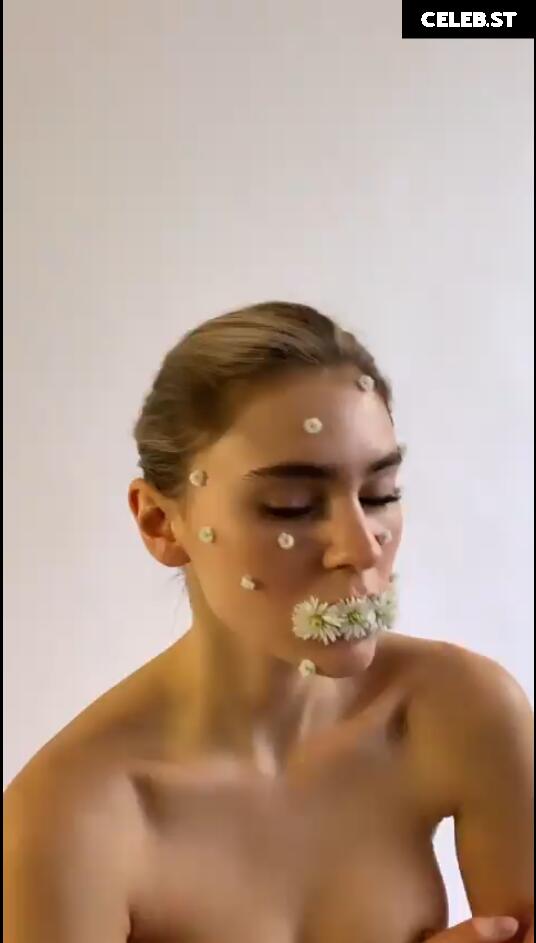 Stefanie Giesinger Image 1978019