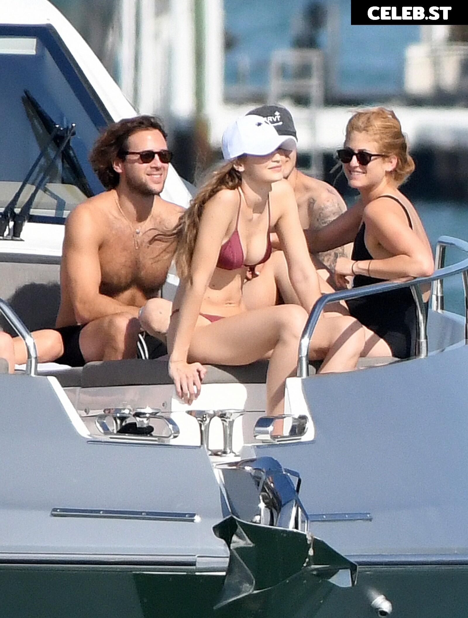 Gigi Hadid Image 1978002