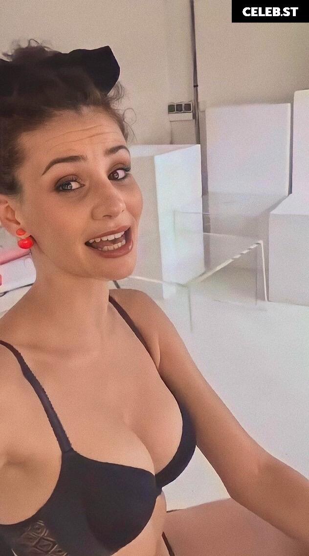 Betty Taube Image 1978985