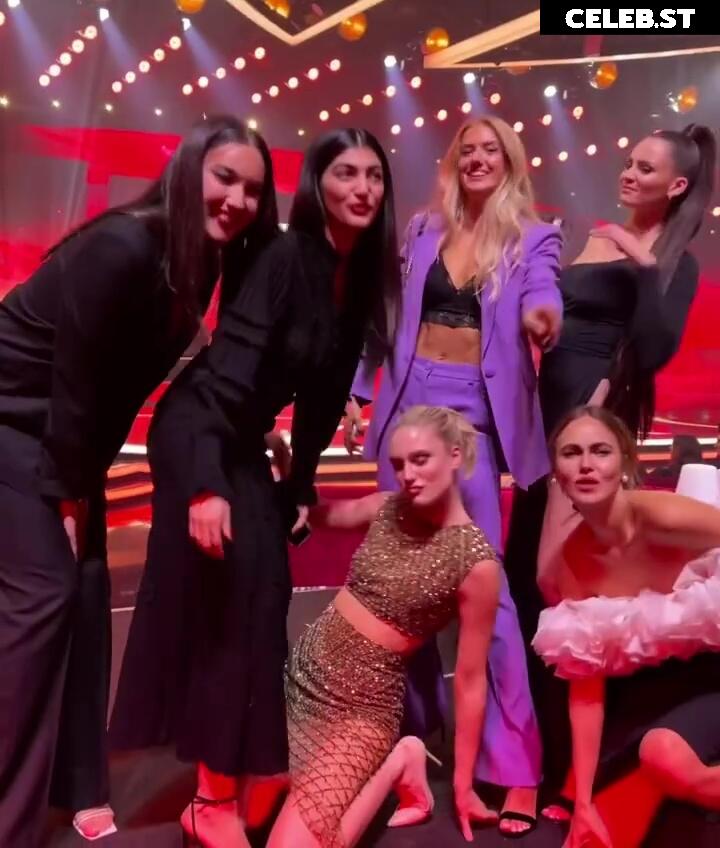 Betty Taube Image 1965891