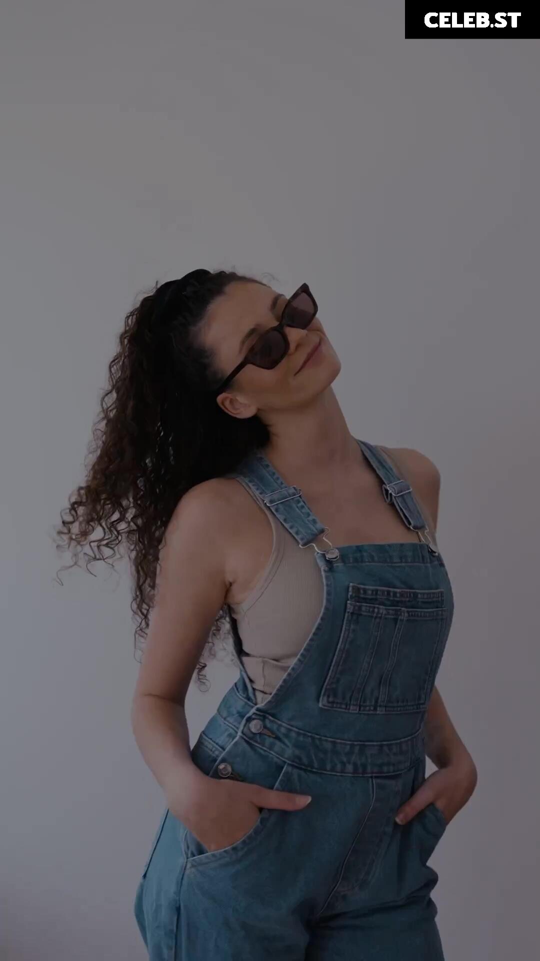 Betty Taube Image 1965365