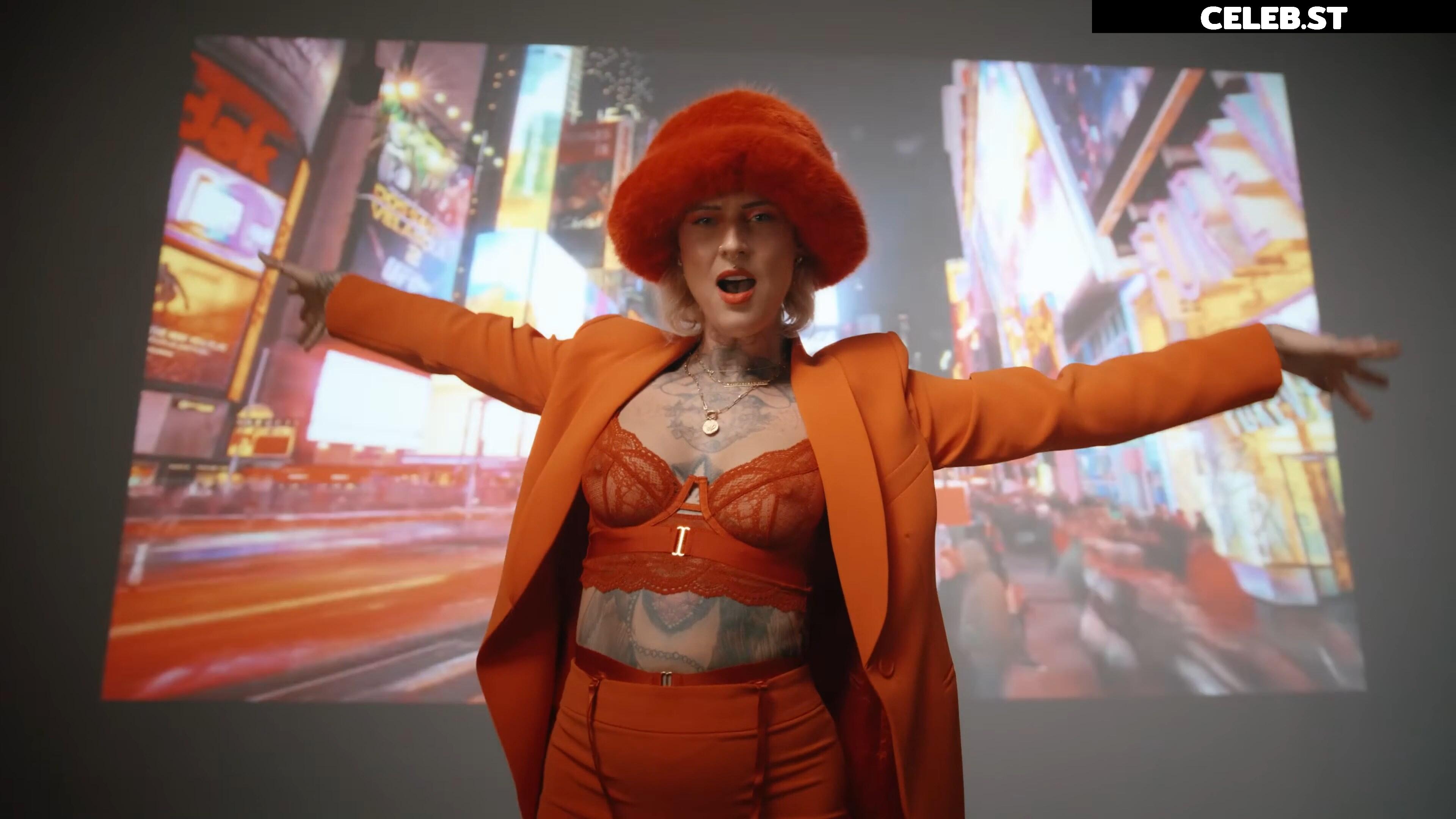 Jennifer Weist Image 1965982