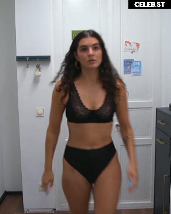 Jenny Bumaye Image 1966861