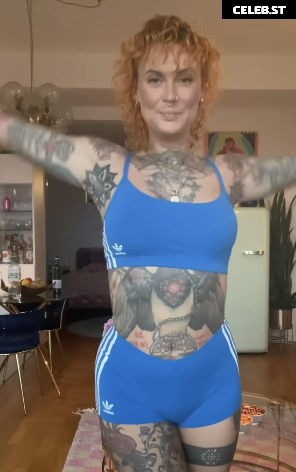 Jennifer Weist Image 1966573