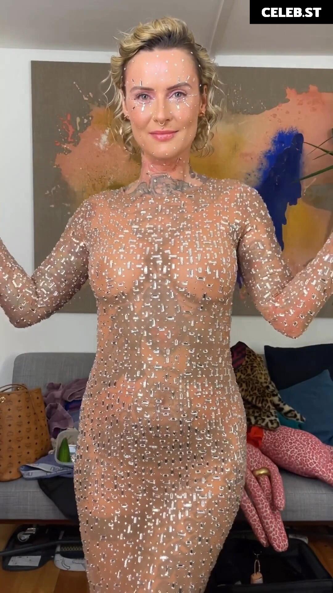 Jennifer Weist Image 1966455