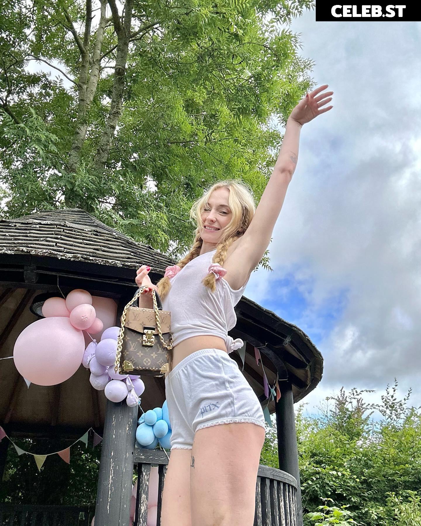 Sophie Turner Image 1966367