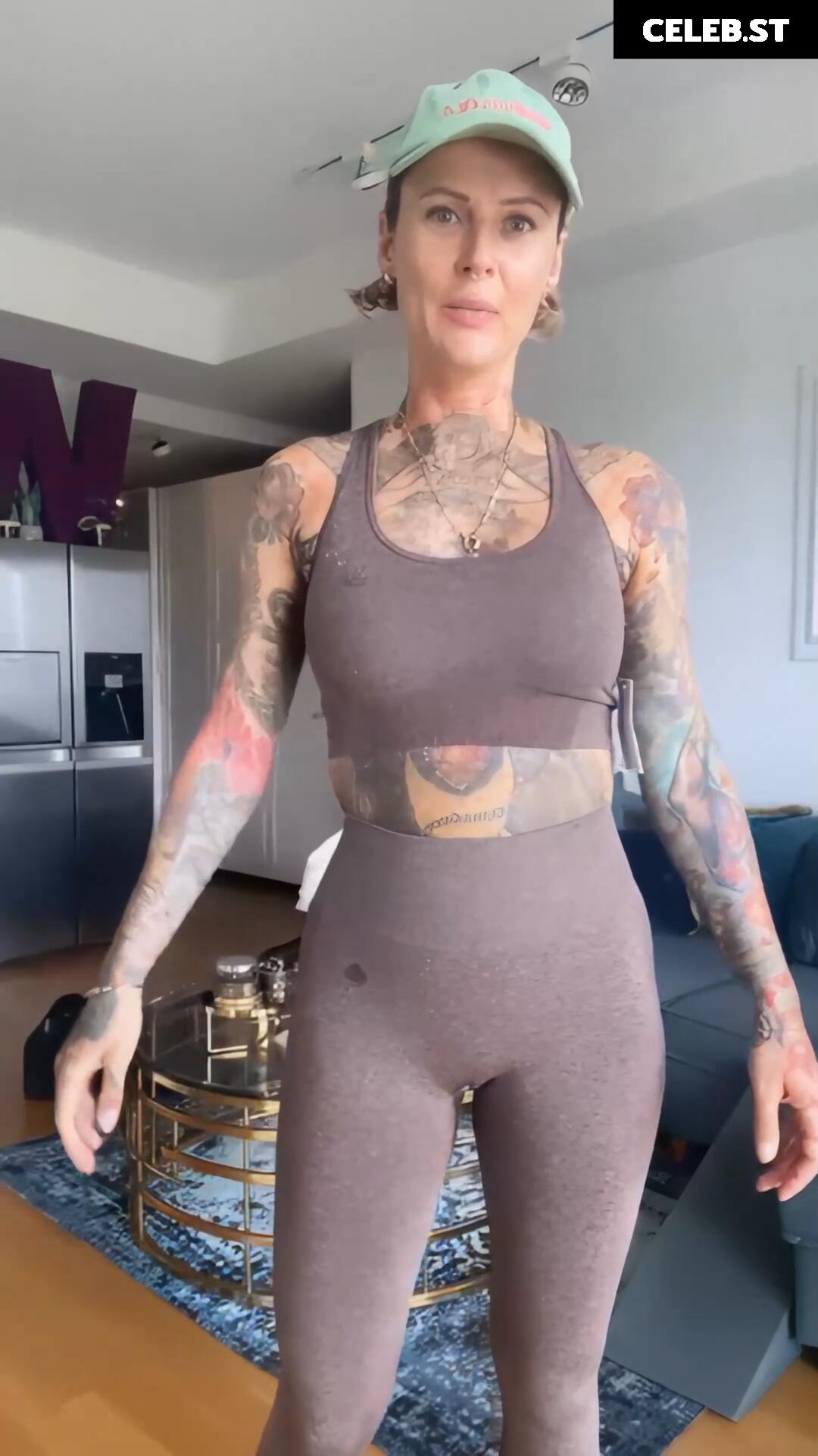 Jennifer Weist Image 1967513