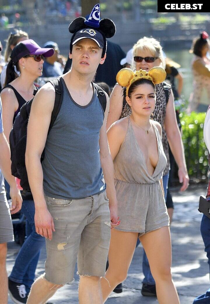 Ariel Winter Image 1964573