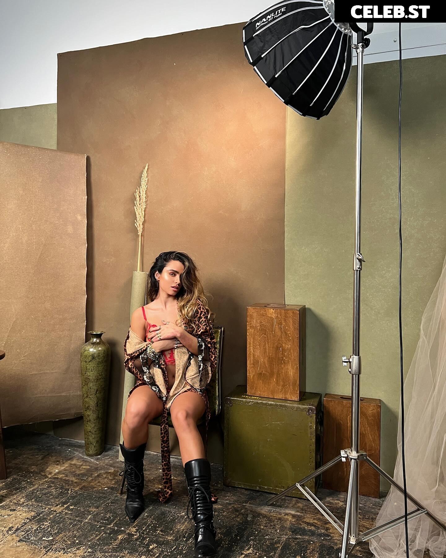 Sommer Ray Image 1962919