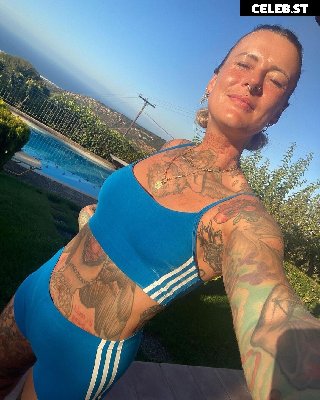 Jennifer Weist Image 1963494