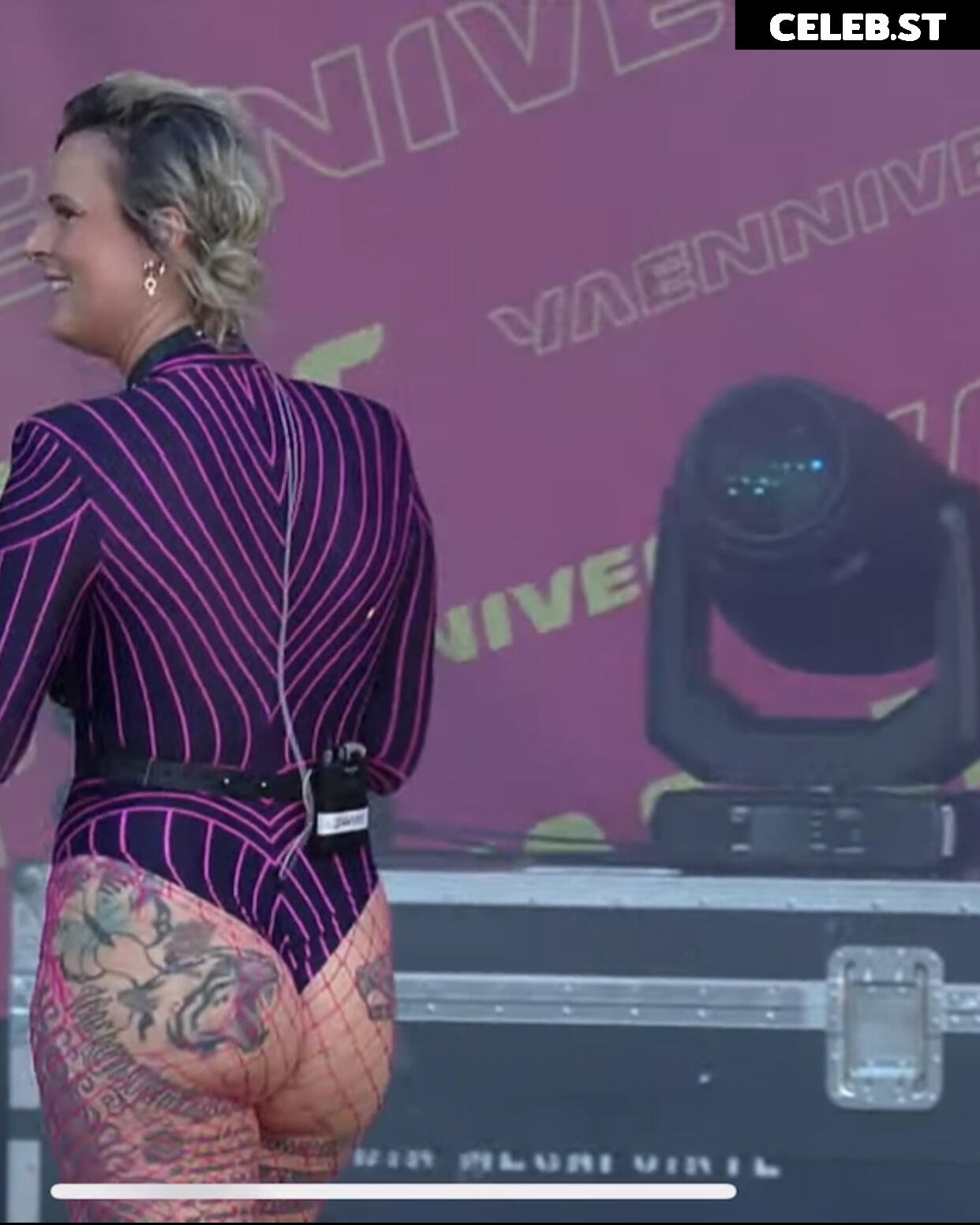 Jennifer Weist Image 1963357