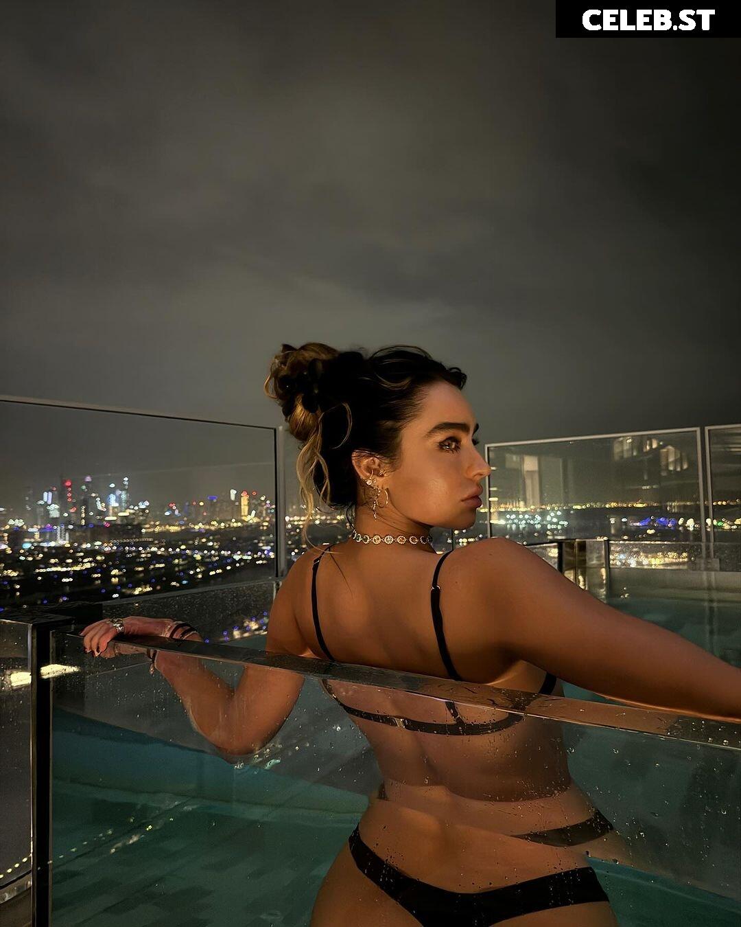 Sommer Ray Image 1963953