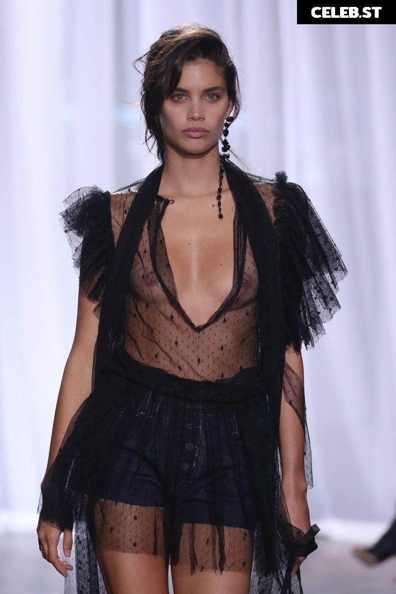 Sara Sampaio Image 1960007