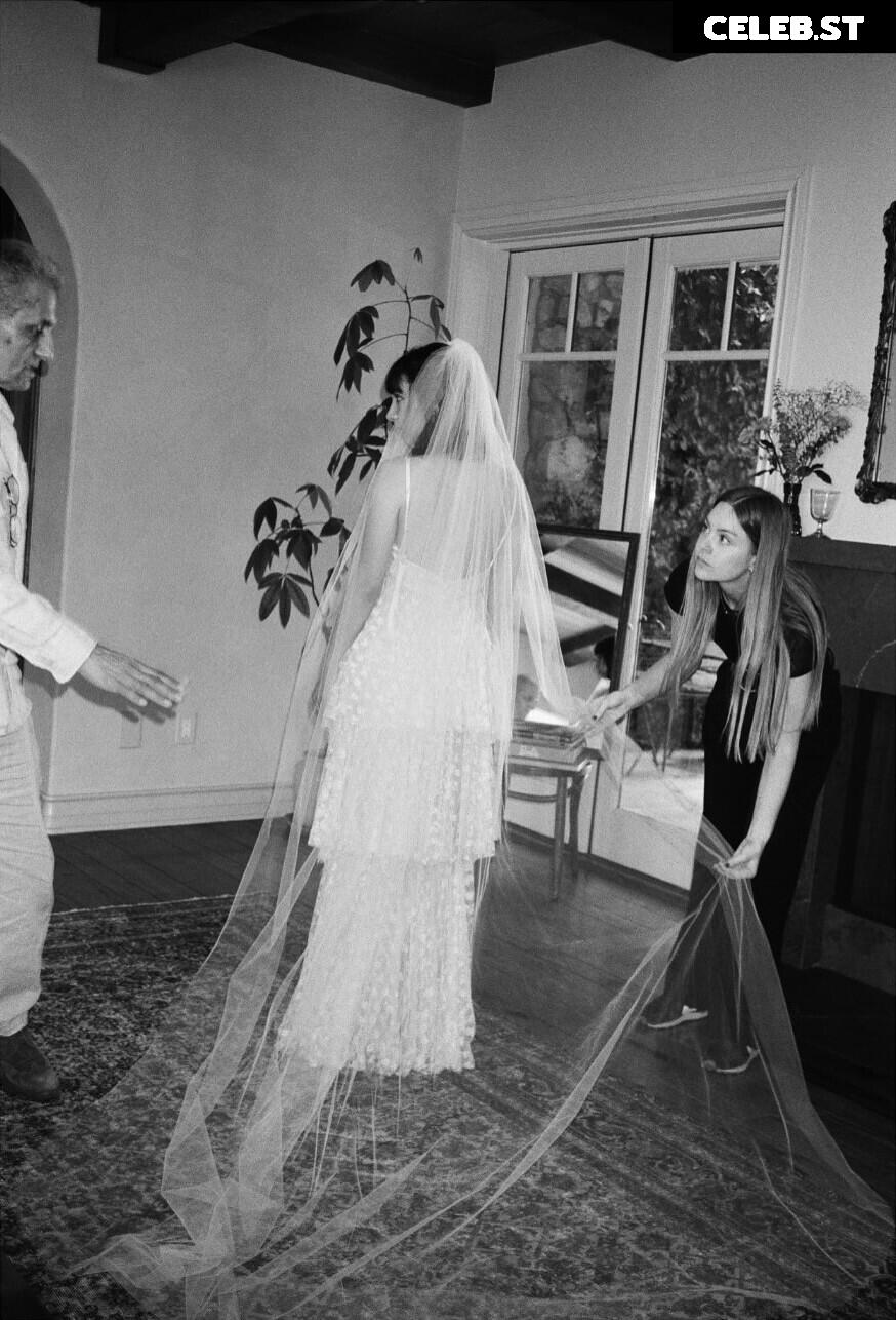 Hannah Marks Image 19695372