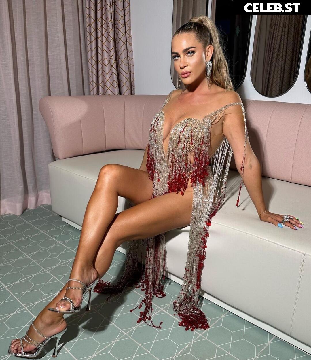 Jessica Paszka Image 1969228