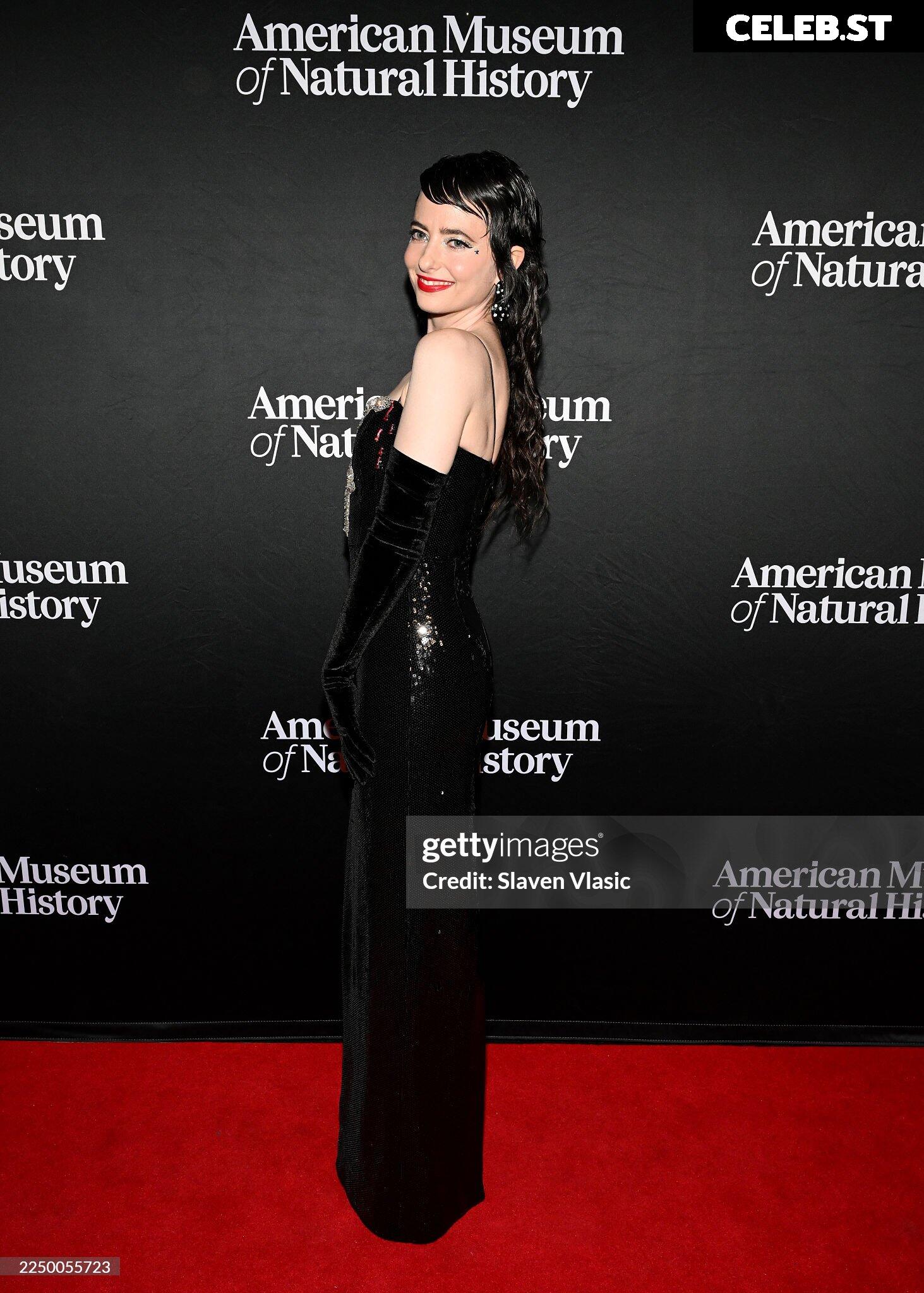 Sarah Sherman /Sarah Squirm from Saturday Night Live Image 19688627