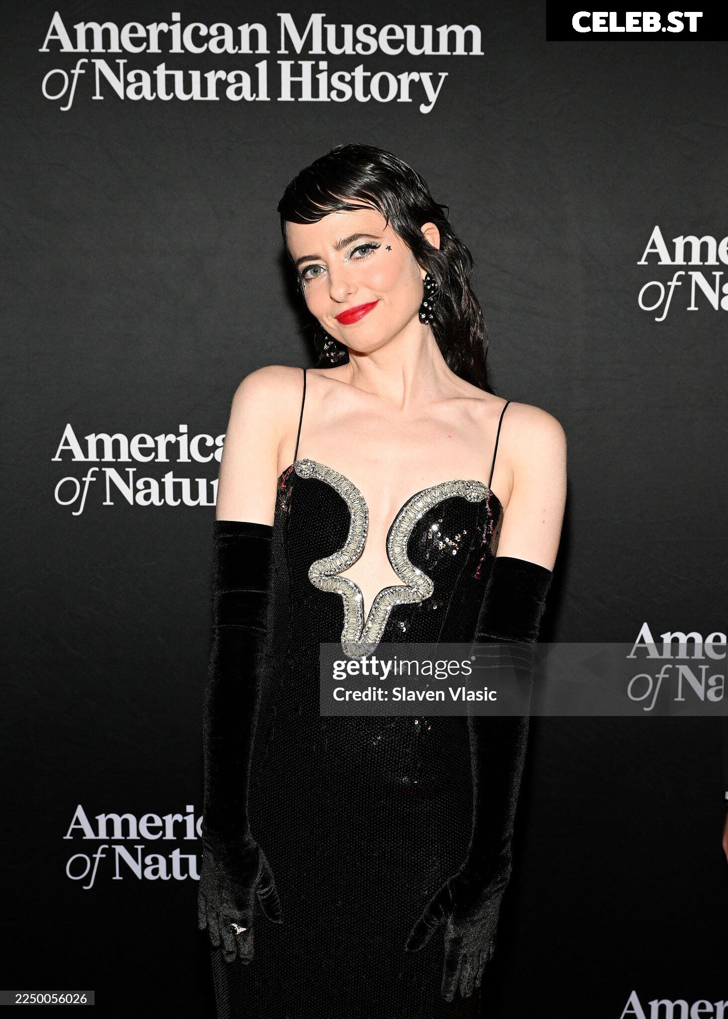 Sarah Sherman /Sarah Squirm from Saturday Night Live Image 19688630