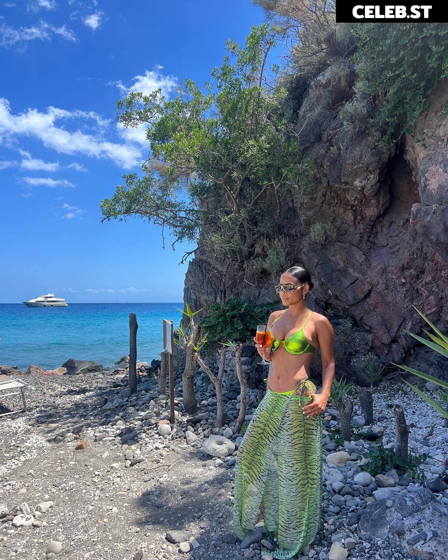 Christina Milian Image 1968579
