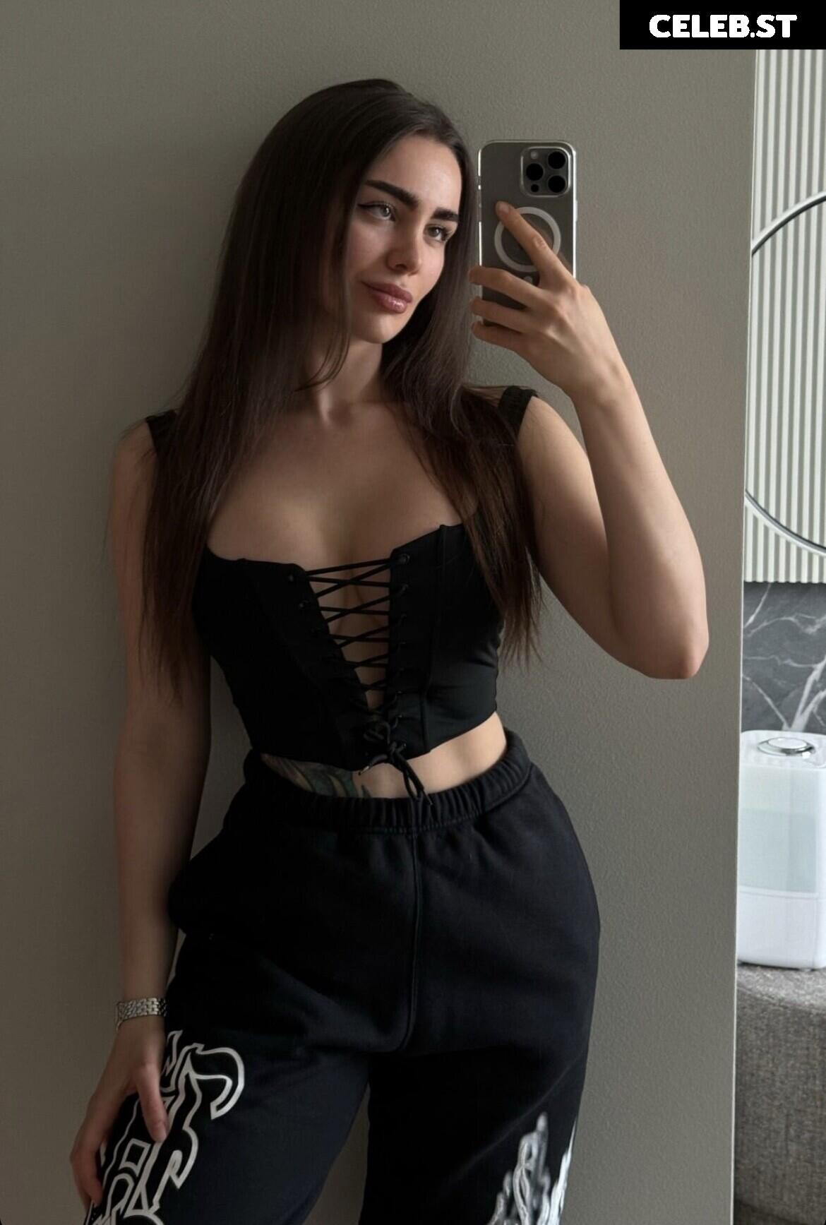 Toma Zhdanova / _tomato_333_ Image 19681642