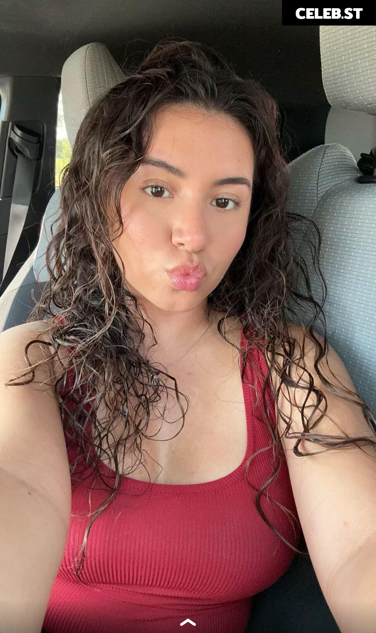 Janexy Sanchez (Social Media Post) Image 19681075