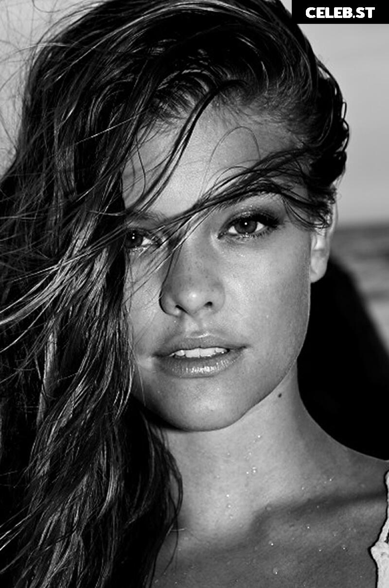 Nina Agdal Image 1955141