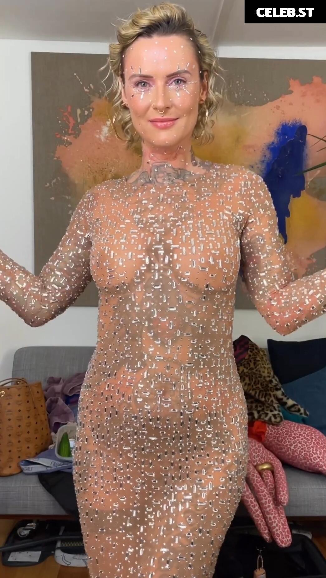 Jennifer Weist Image 1956045