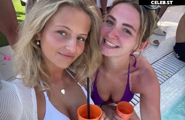 Rosie Bentham Image 1954866