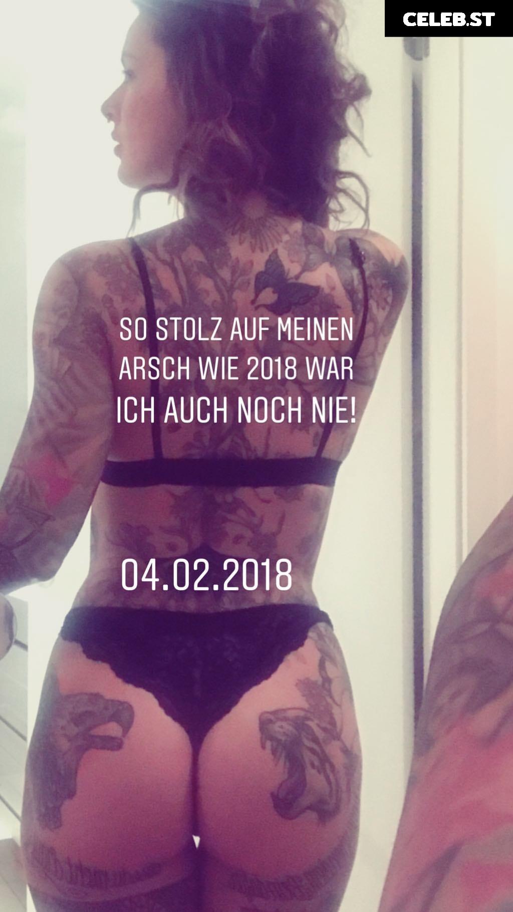 Jennifer Weist Image 1954512