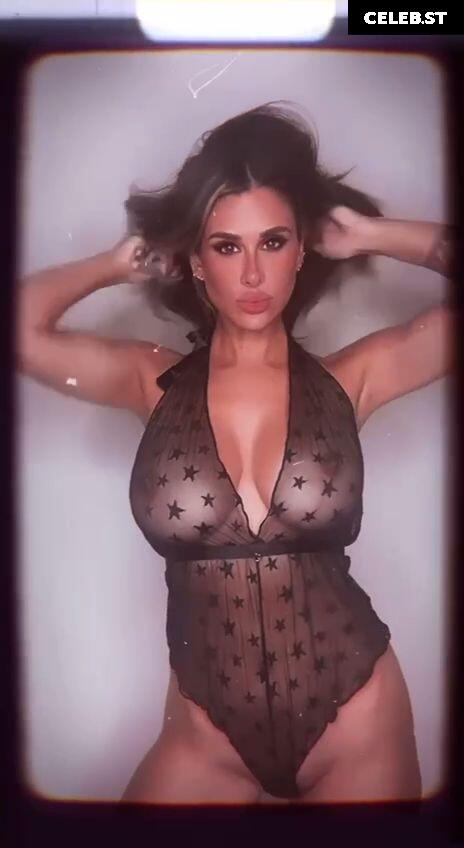 Brittany Furlan Image 1954370