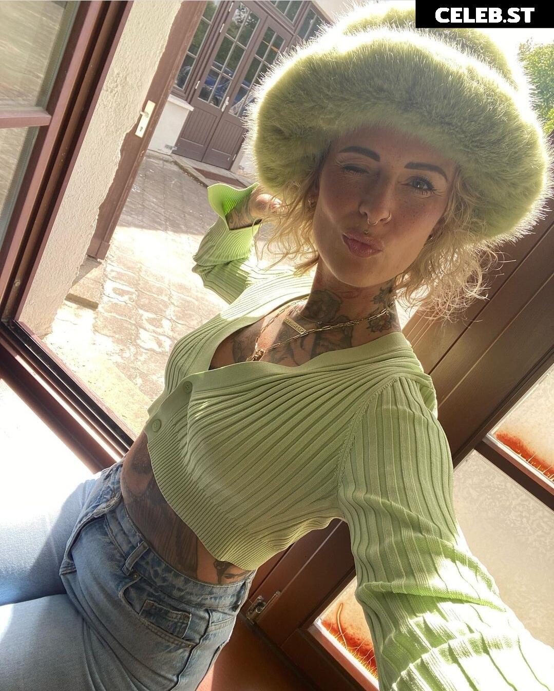 Jennifer Weist Image 1954929