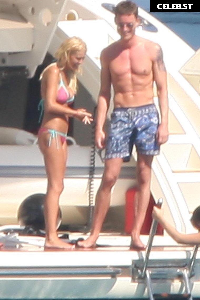 Tara Reid Image 1951805