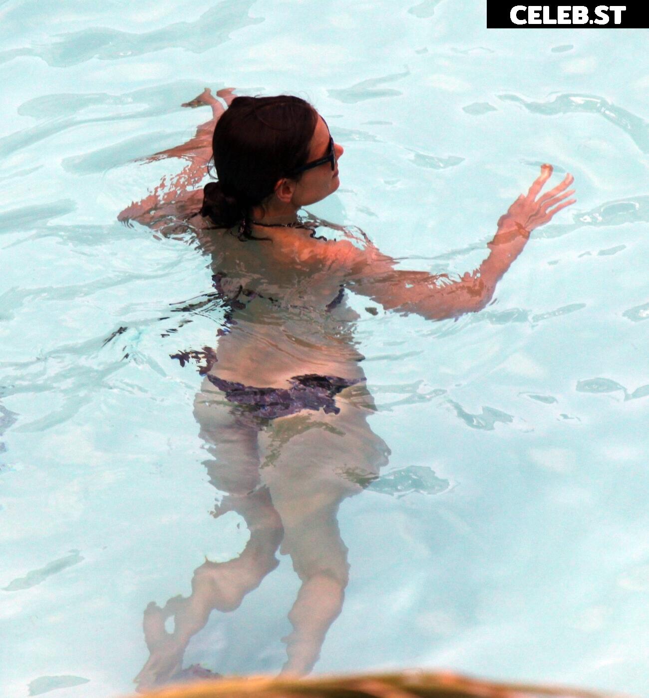 Katie Holmes Image 1952616