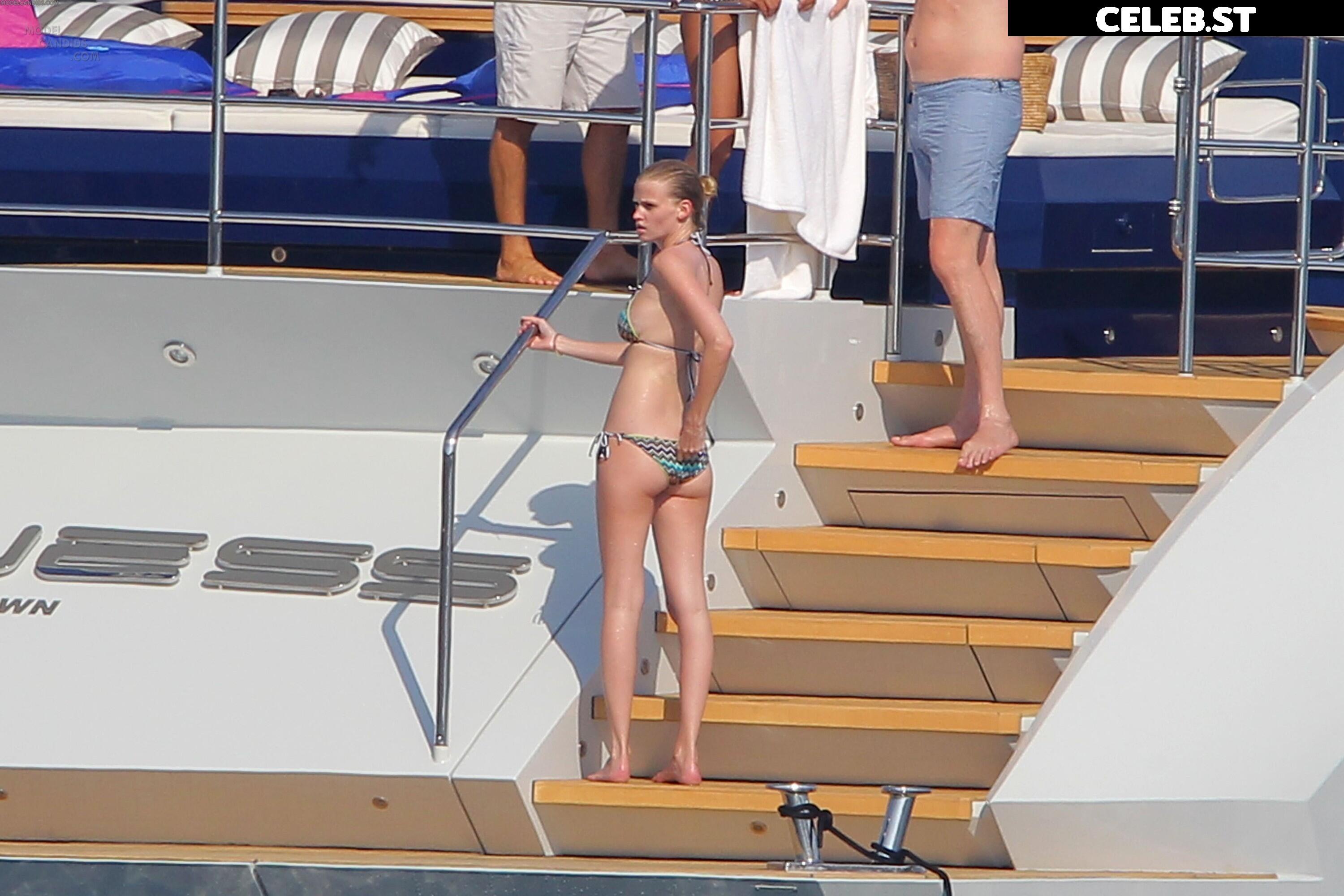 Lara Stone Image 1952049