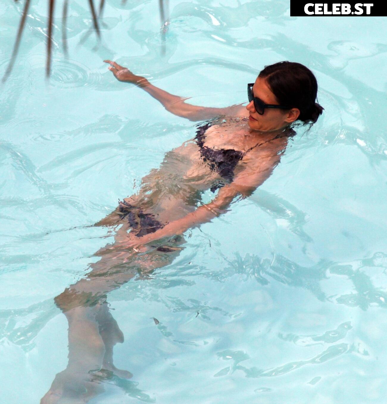 Katie Holmes Image 1952231